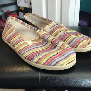 Airwalk slip-ons